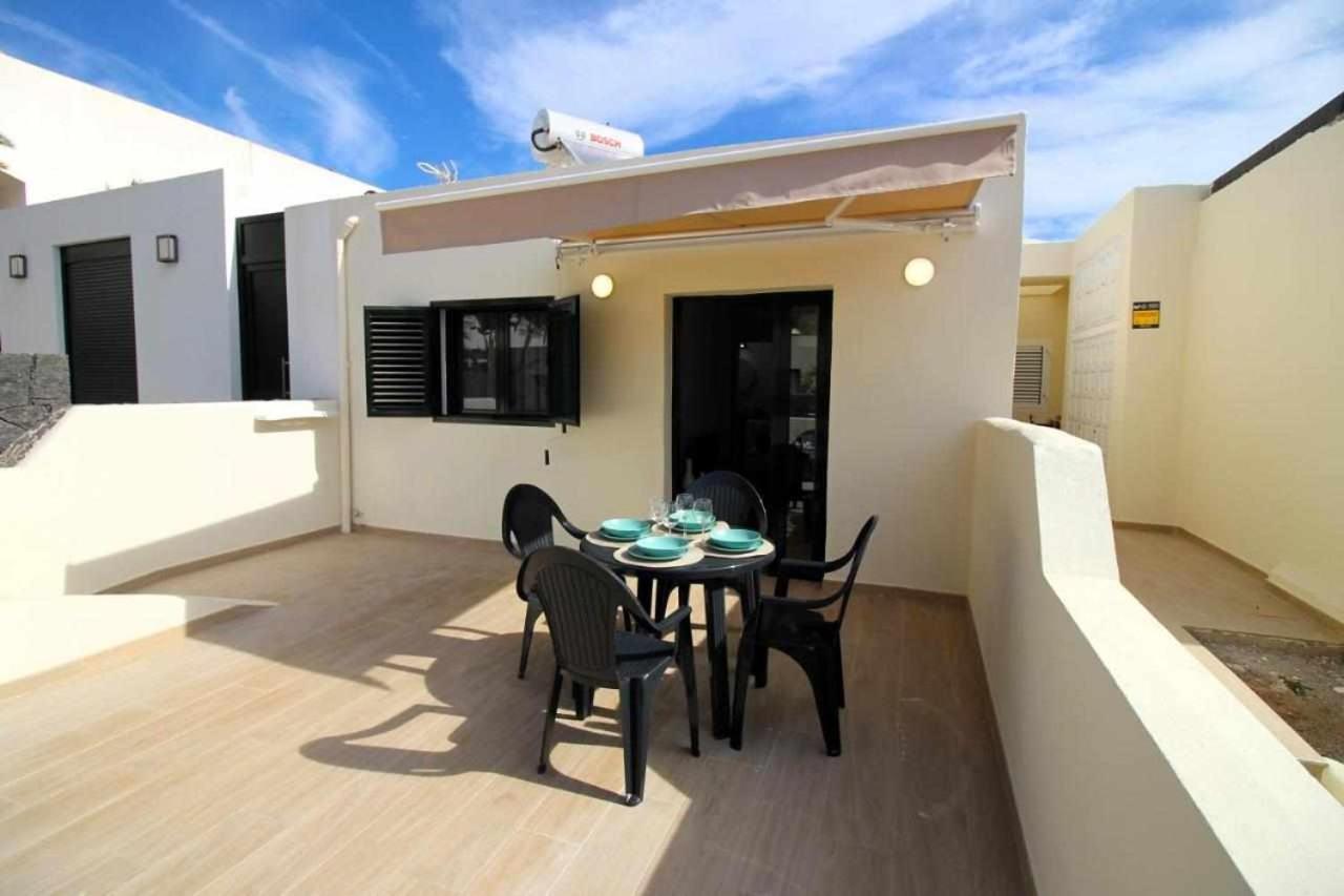 Blue Sand Apartment In Costa Teguise Exterior foto